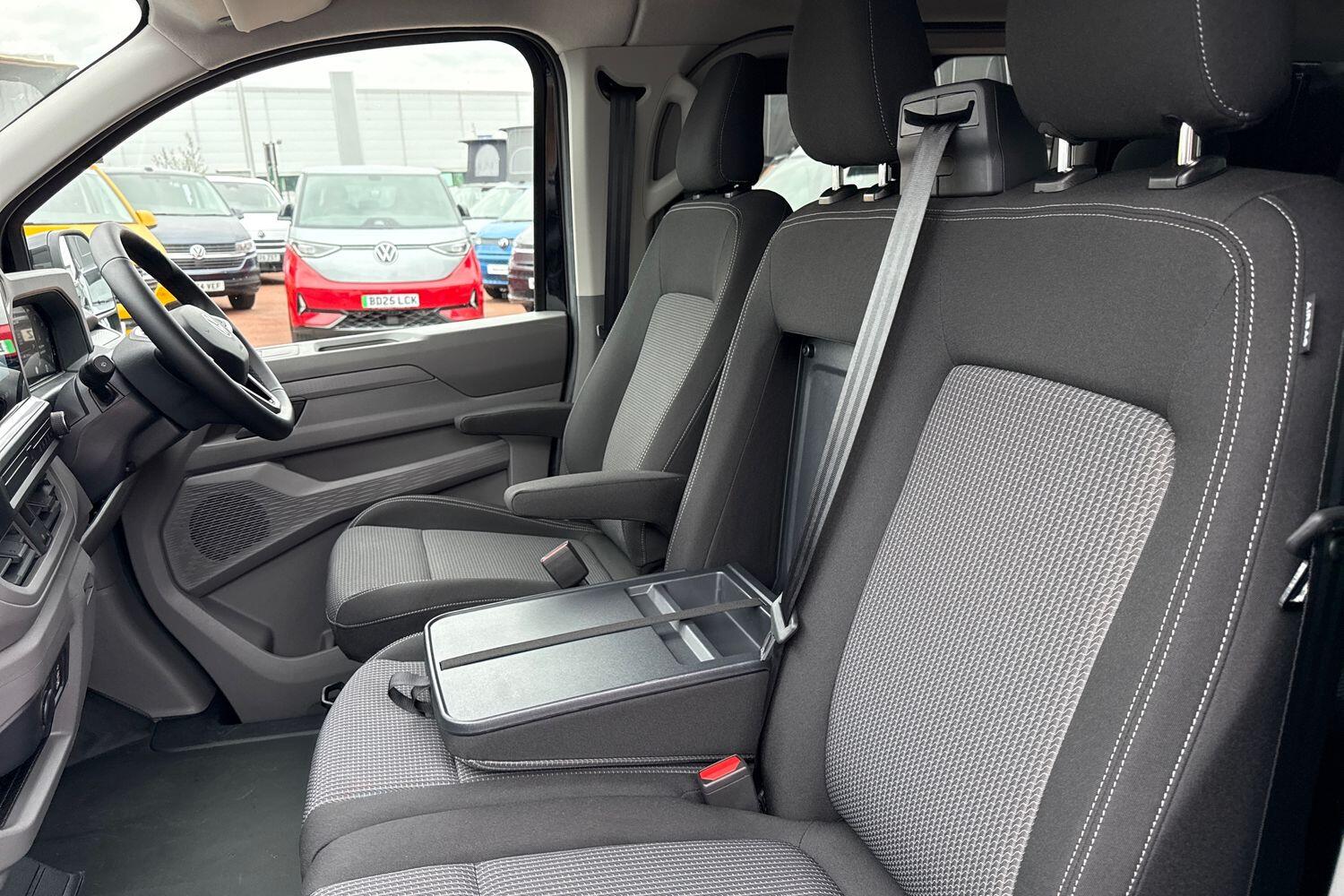 Used Volkswagen Transporter 2025 for sale - 78107463: Photo 43