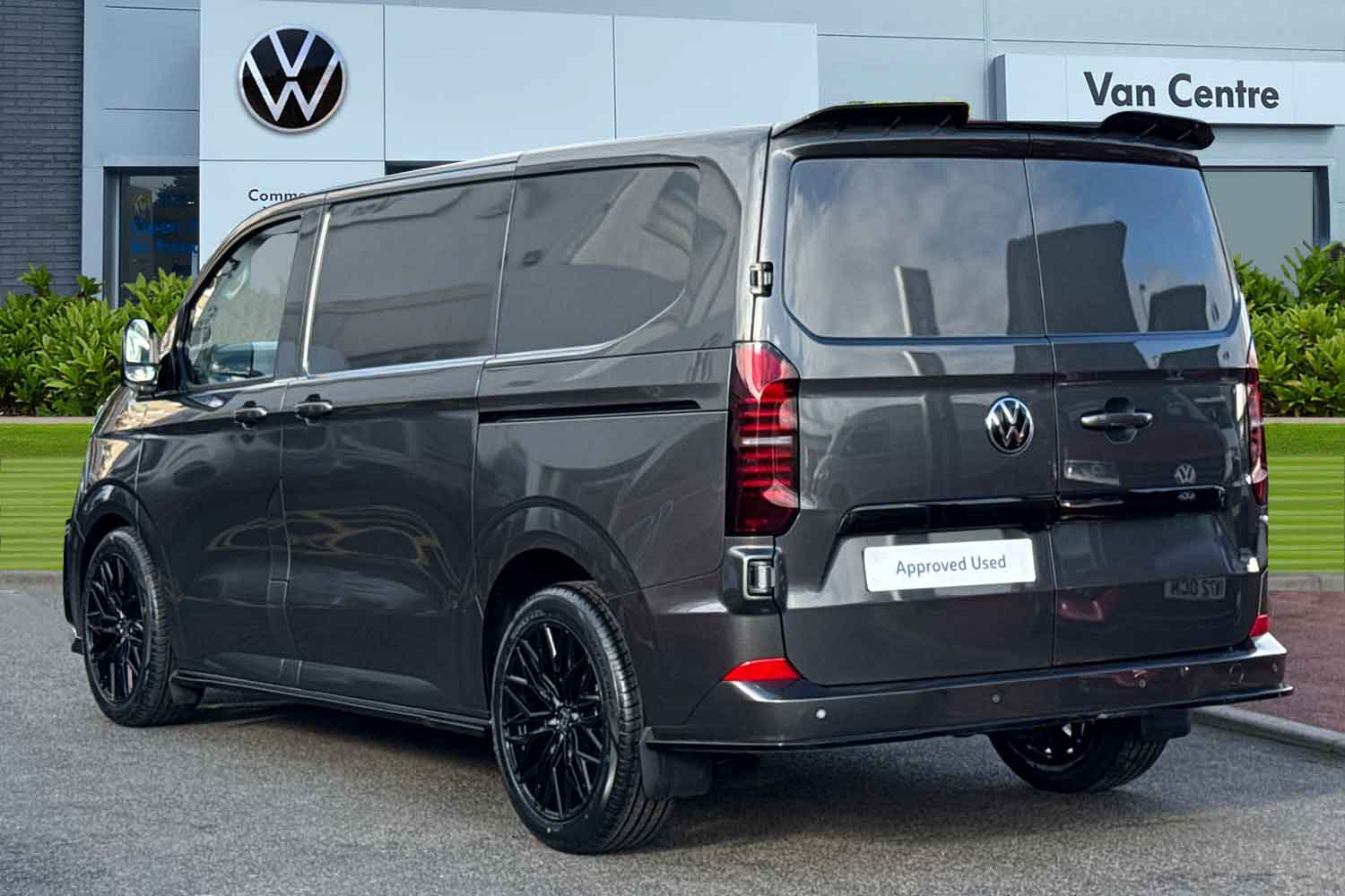 Used Volkswagen Transporter 2025 for sale - 76509091: Photo 2