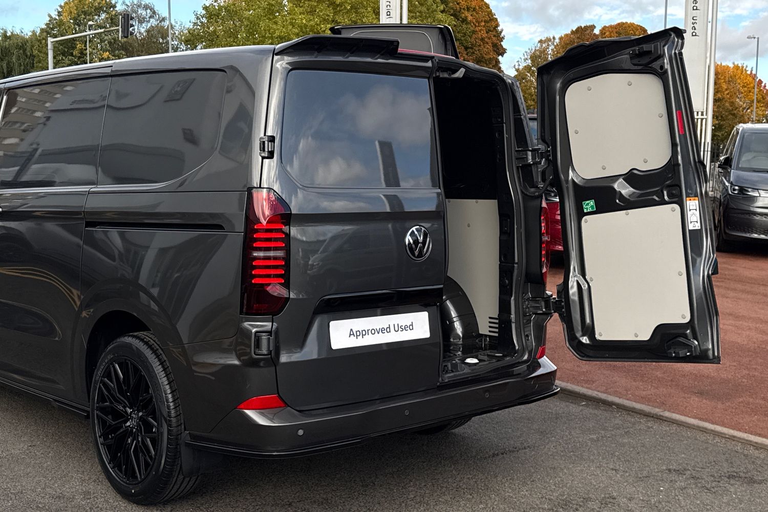 Used Volkswagen Transporter 2025 for sale - 76509091: Photo 43