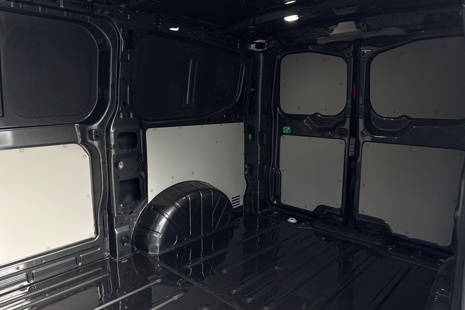 Used Volkswagen Transporter 2025 for sale - 76509091: Photo 45