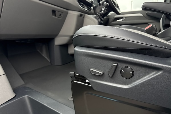 Used Volkswagen Transporter 2025 for sale - 76298745: Photo 46