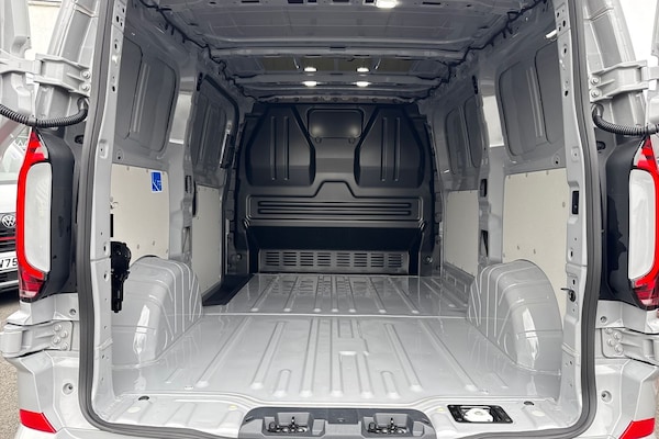 Used Volkswagen Transporter 2025 for sale - 76298745: Photo 6