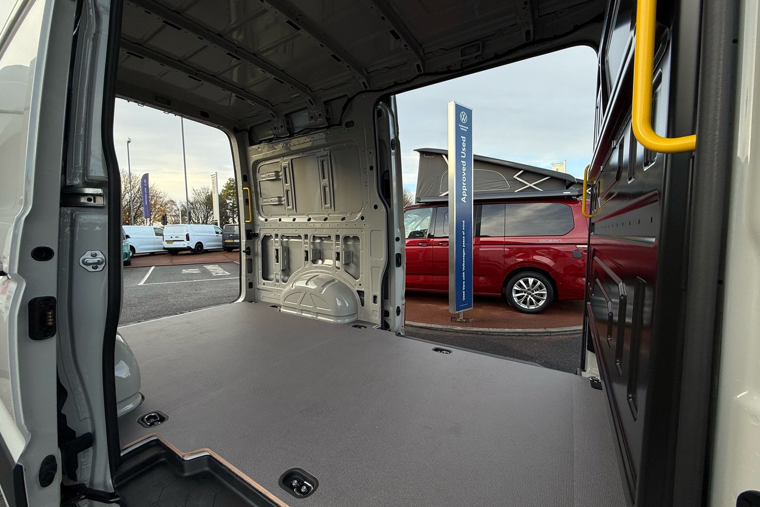 Used Volkswagen Crafter 2025 for sale - 76789541: Photo 46