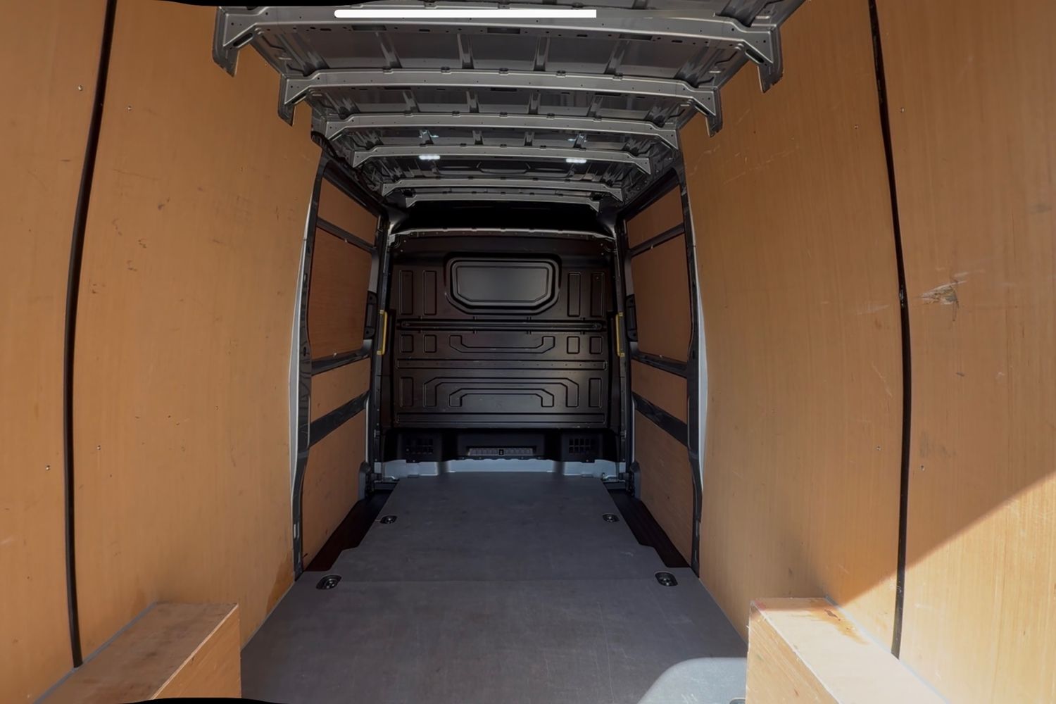 Used Volkswagen Crafter 2025 for sale - 78168453: Photo 41