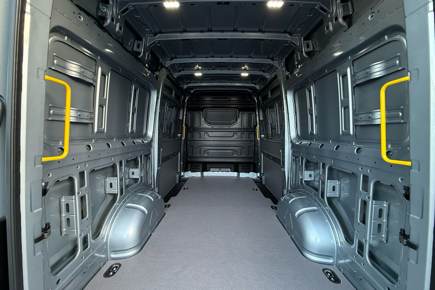 Used Volkswagen Crafter 2025 for sale - 77562749: Photo 43