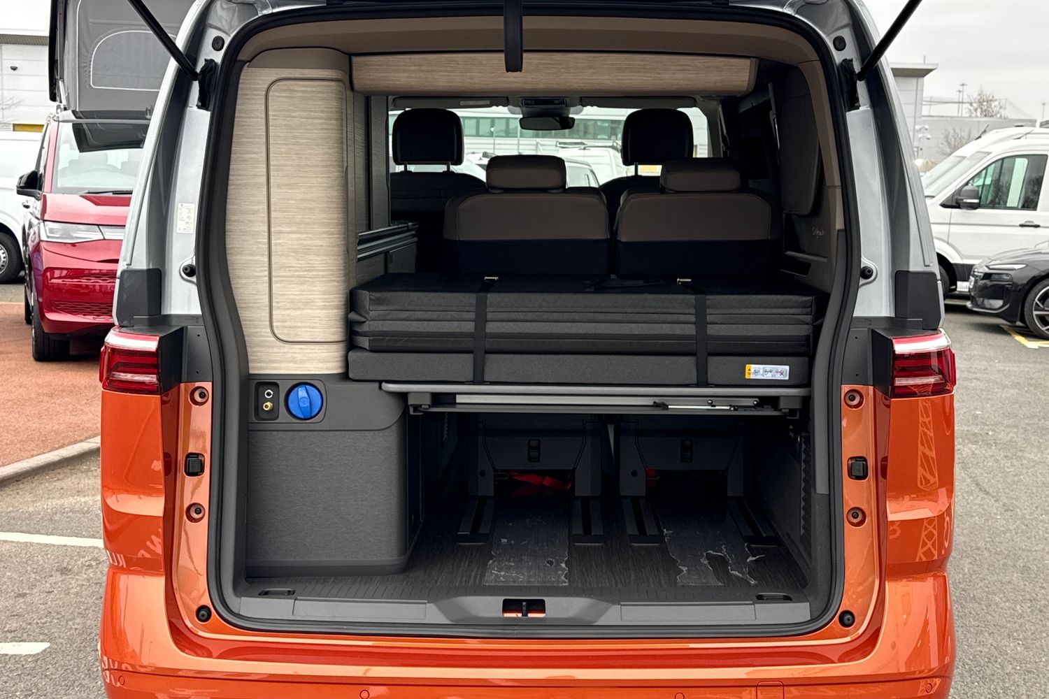 Used Volkswagen California 2025 for sale - 77068798: Photo 7