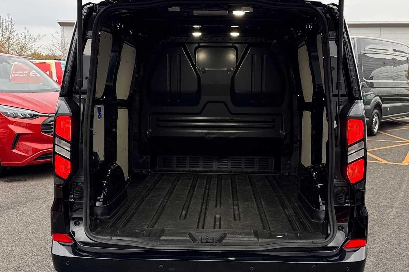 Used Ford Transit Custom 2024 for sale - 77582604: Photo 10