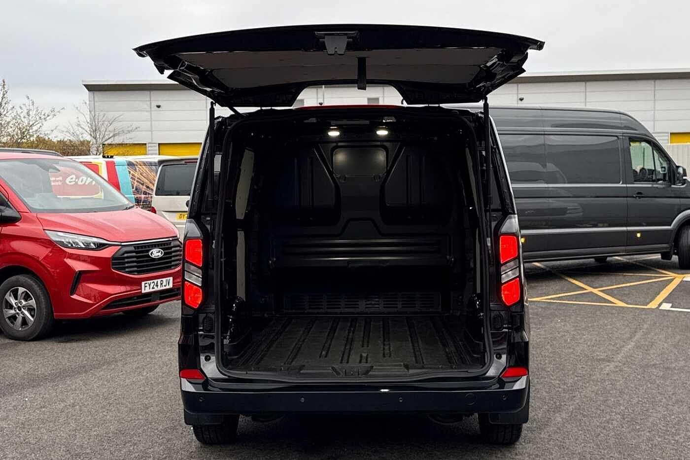 Used Ford Transit Custom 2024 for sale - 77582604: Photo 39