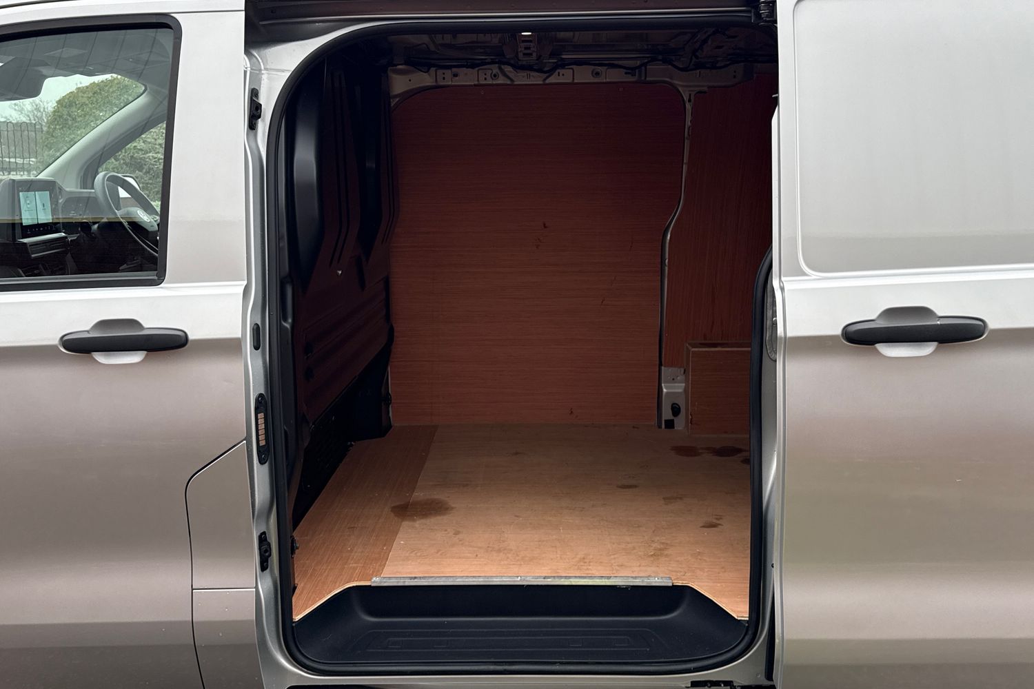 Used Volkswagen Transporter 2025 for sale - 77415272: Photo 50