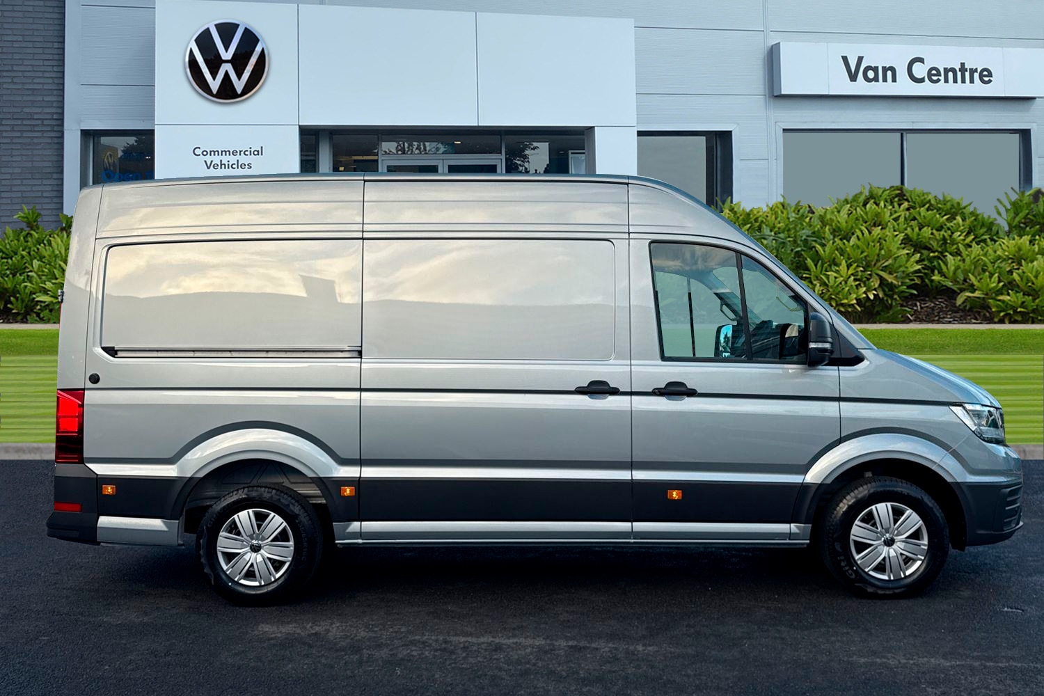 Used Volkswagen Crafter 2025 for sale - 76922983: Photo 3