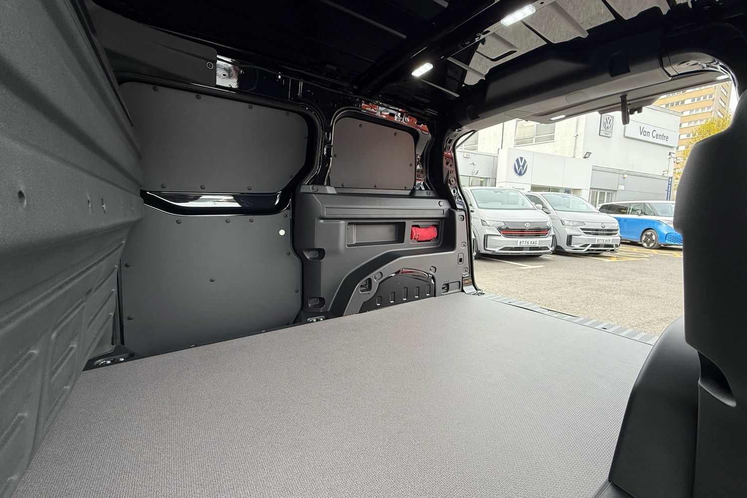 Used Volkswagen ID.Buzz 2025 for sale - 78189813: Photo 46