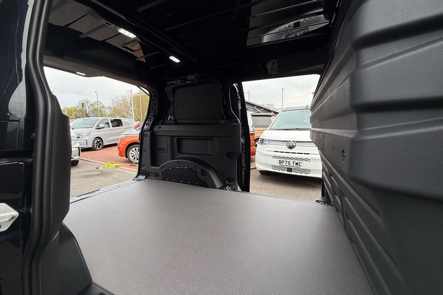 Used Volkswagen ID.Buzz 2025 for sale - 78189813: Photo 47