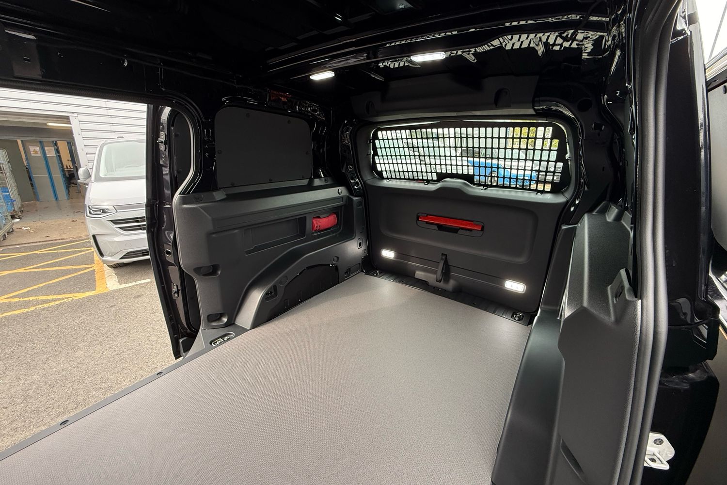 Used Volkswagen ID.Buzz 2025 for sale - 78189813: Photo 54