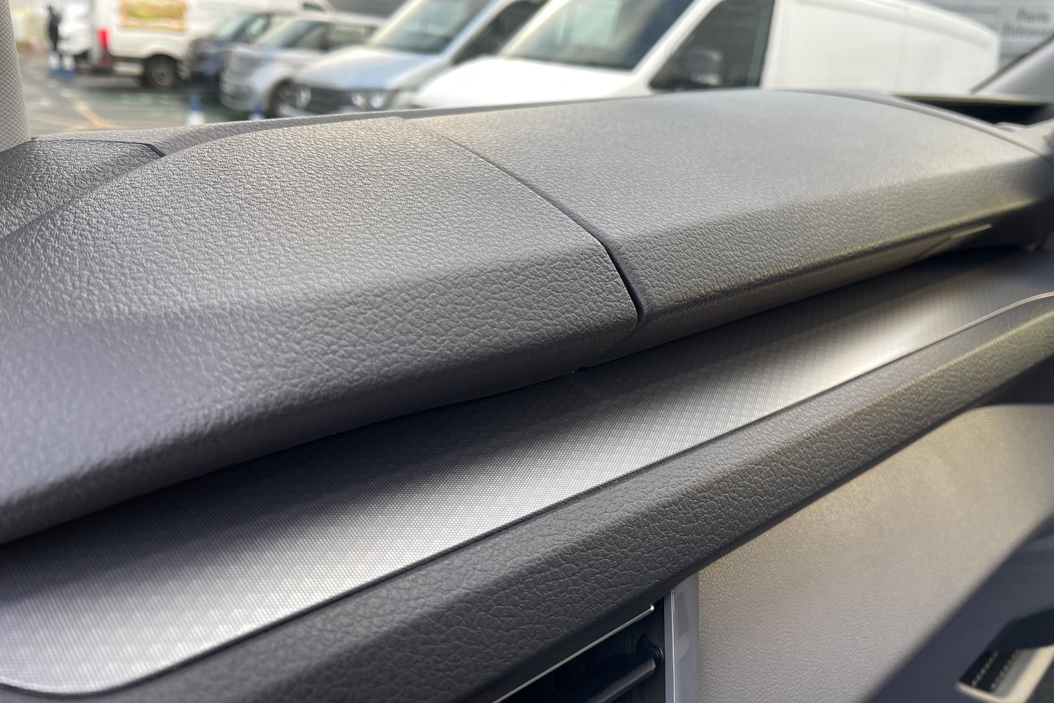 Used Volkswagen Transporter 2025 for sale - 76516023: Photo 38