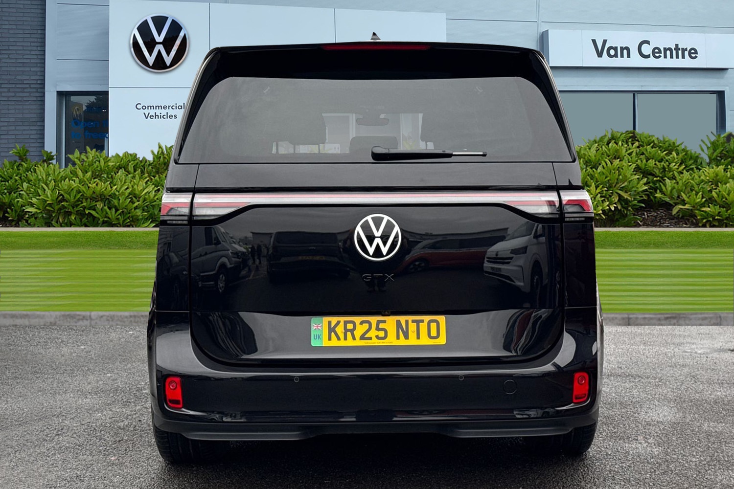 Used Volkswagen ID.Buzz 2025 for sale - 77220098: Photo 4