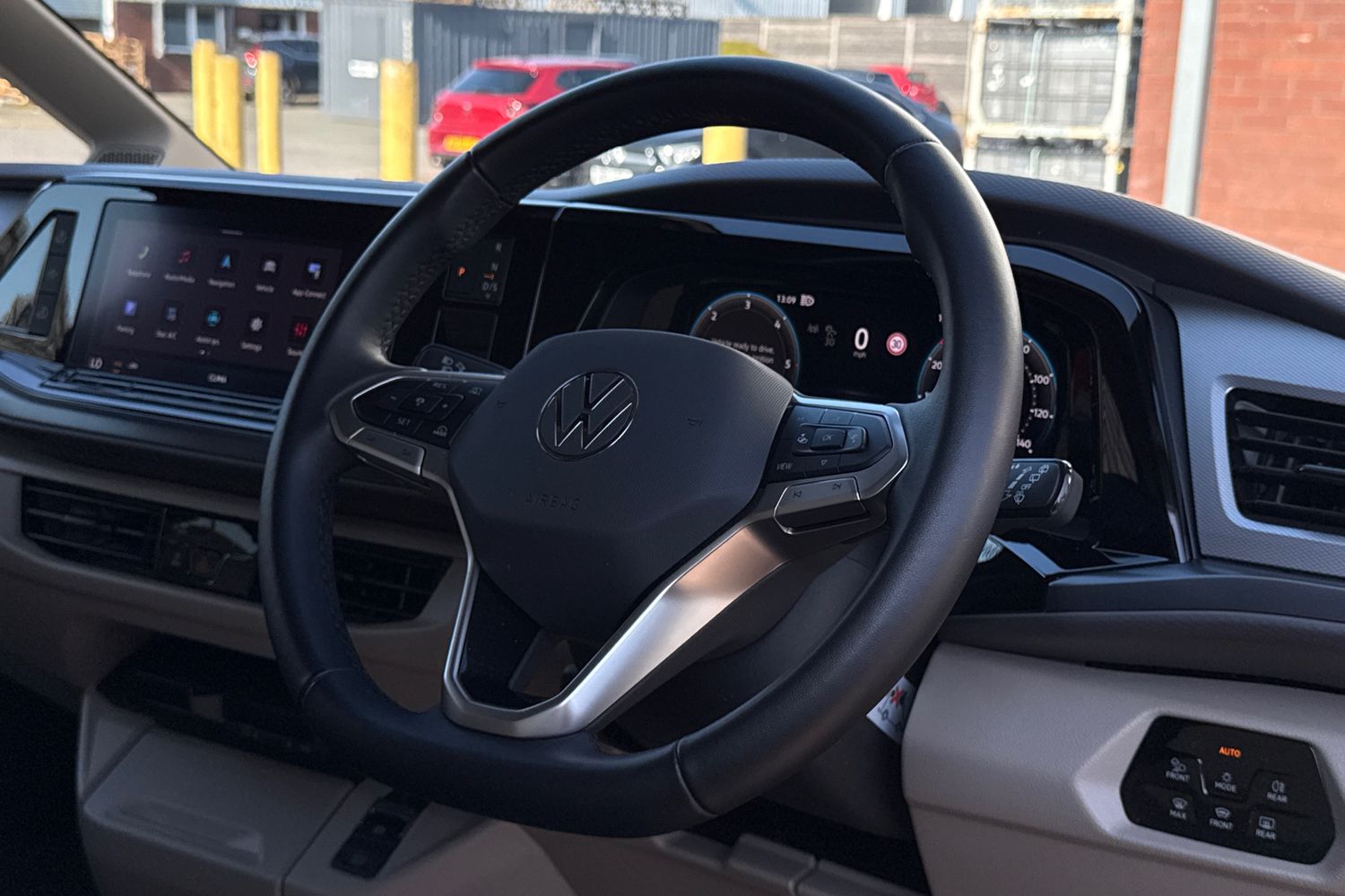 Used Volkswagen California 2025 for sale - 77758428: Photo 18