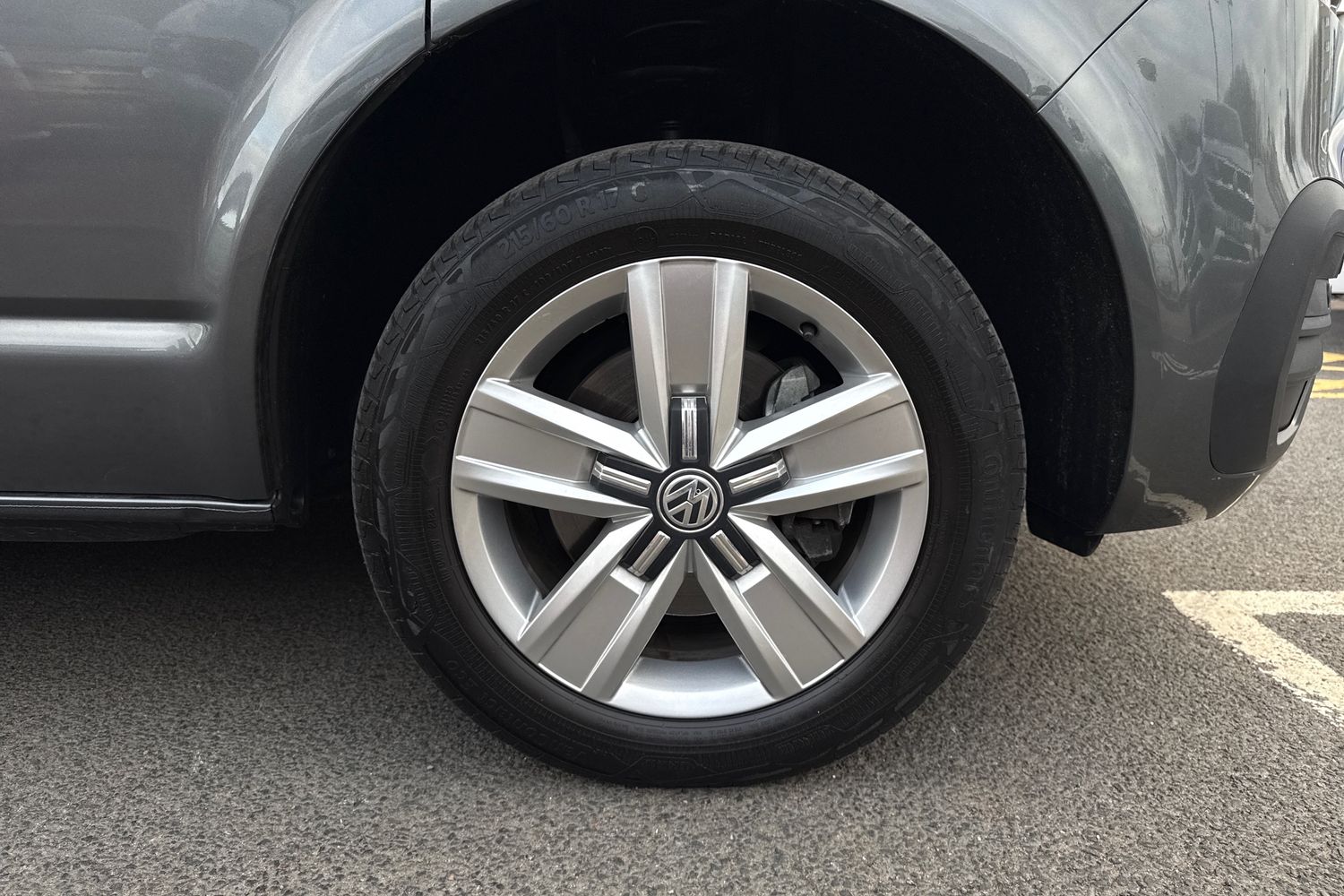 Used Volkswagen Transporter Shuttle 2023 for sale - 77676691: Photo 12