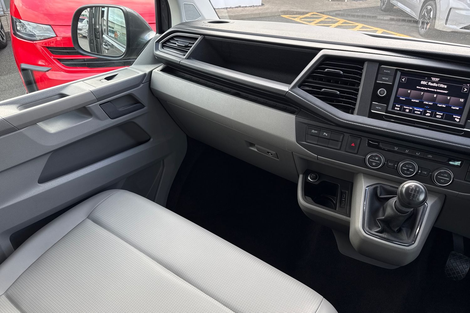 Used Volkswagen Transporter Shuttle 2023 for sale - 77676691: Photo 20