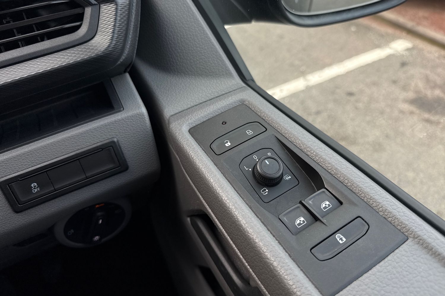 Used Volkswagen Transporter Shuttle 2023 for sale - 77676691: Photo 21