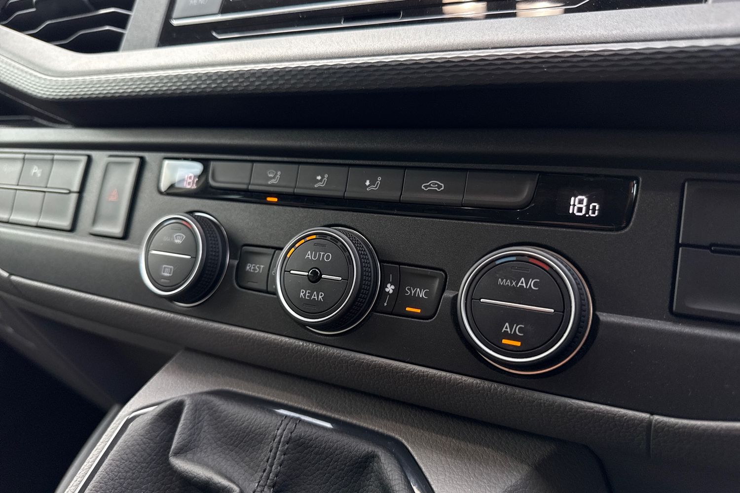 Used Volkswagen Transporter Shuttle 2023 for sale - 77676691: Photo 22