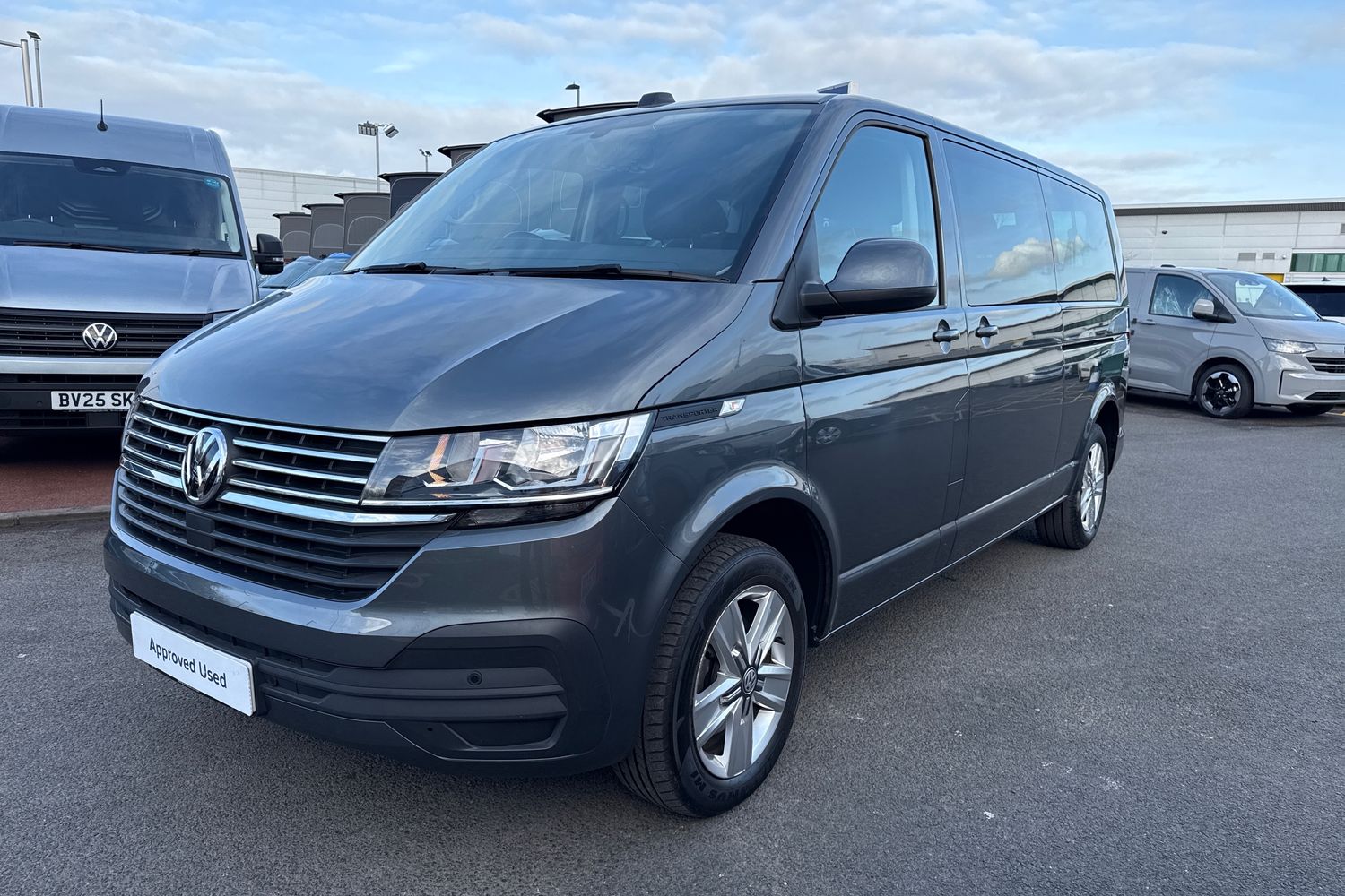 Used Volkswagen Transporter Shuttle 2023 for sale - 77676691: Photo 25