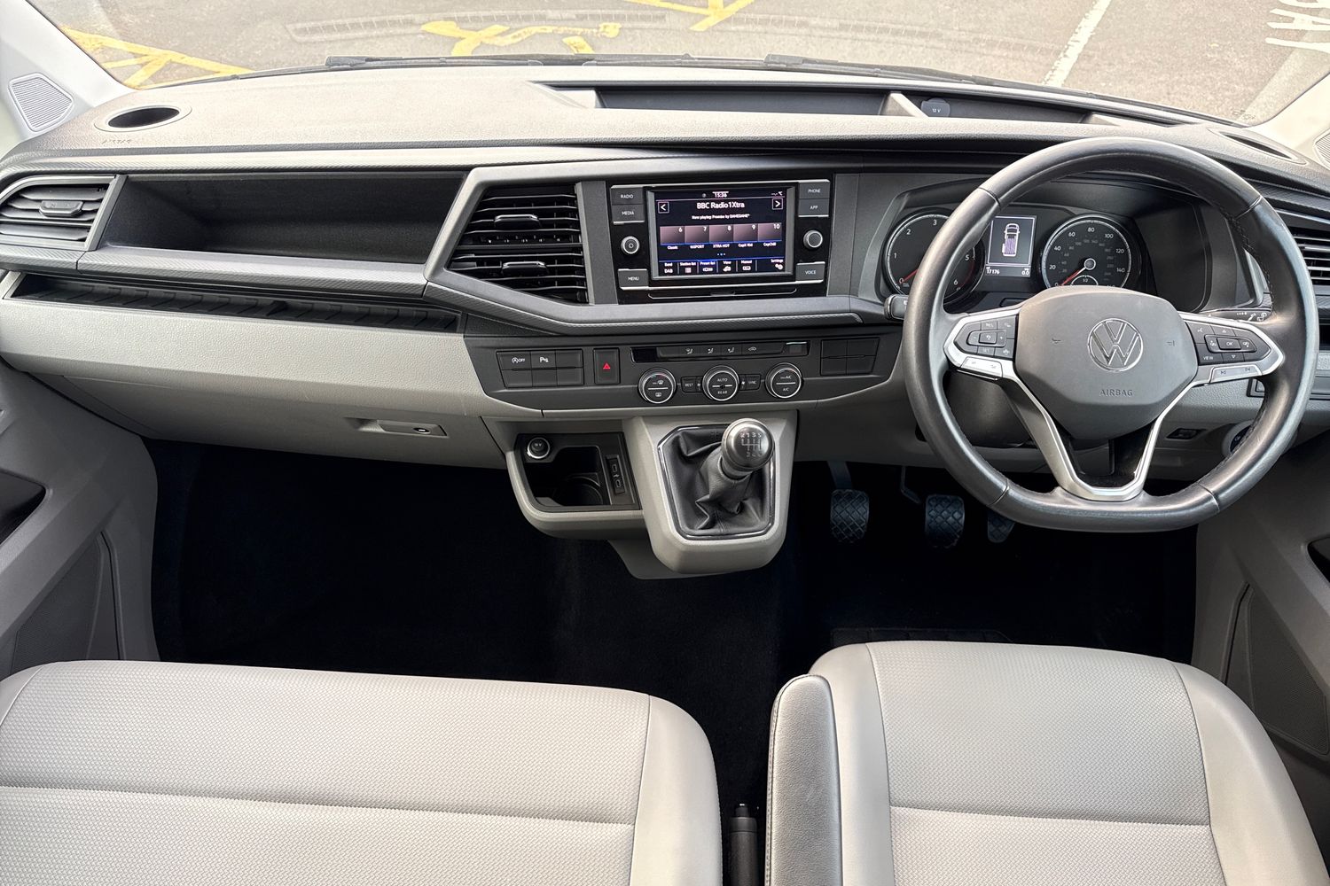 Used Volkswagen Transporter Shuttle 2023 for sale - 77676691: Photo 42