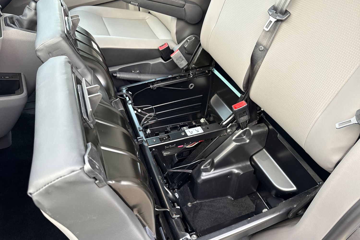 Used Volkswagen Transporter Shuttle 2023 for sale - 77676691: Photo 45