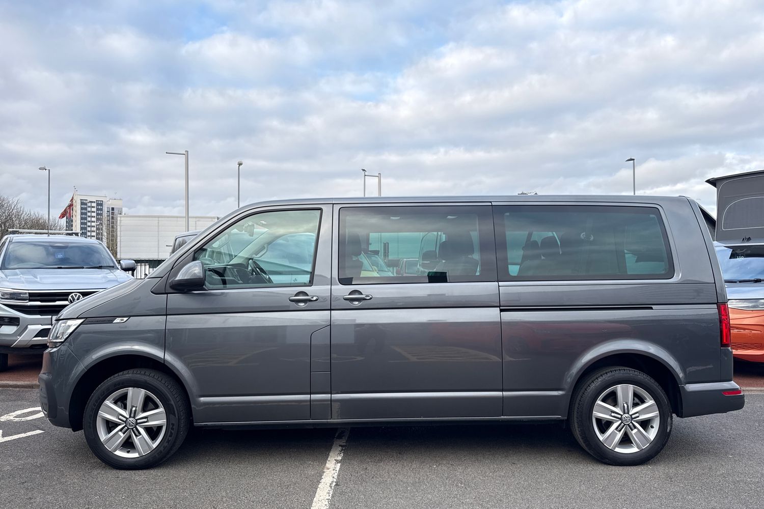 Used Volkswagen Transporter Shuttle 2023 for sale - 77676691: Photo 58