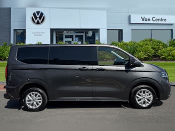 Used Volkswagen Transporter Shuttle 2025 for sale - 79637056: Photo