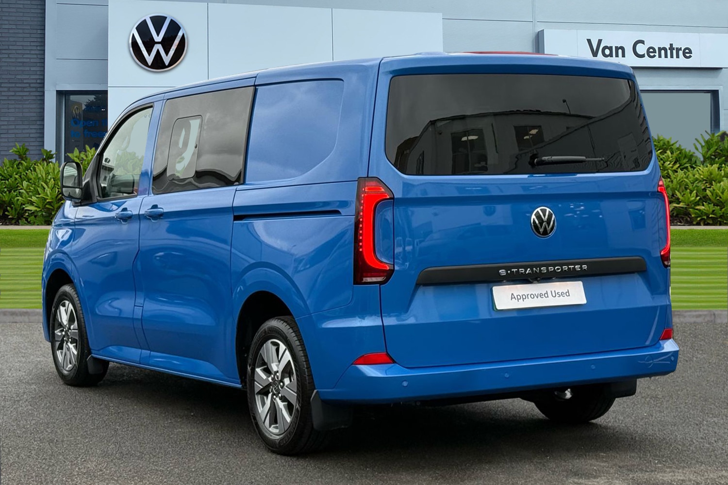 Used Volkswagen Transporter 2025 for sale - 77728593: Photo 2
