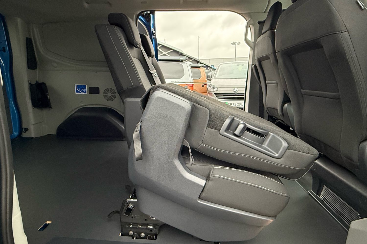 Used Volkswagen Transporter 2025 for sale - 77728593: Photo 49