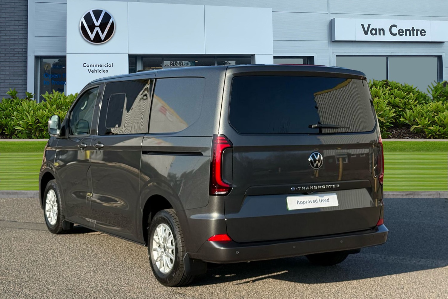 Used Volkswagen Transporter 2025 for sale - 77758436: Photo 2