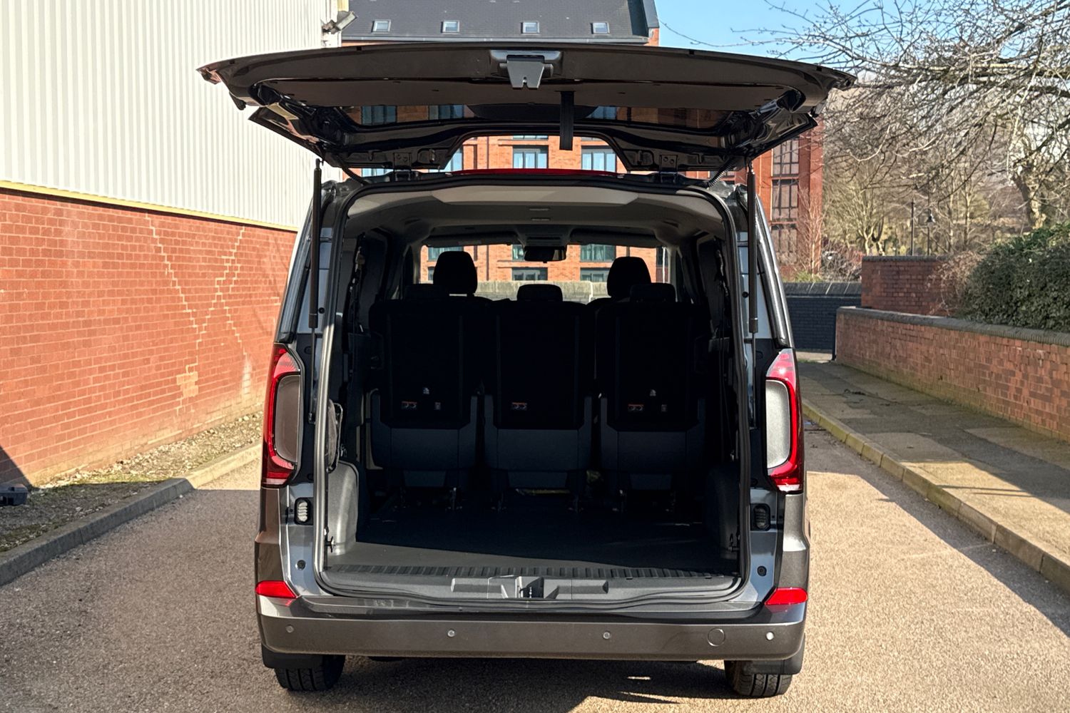 Used Volkswagen Transporter 2025 for sale - 77758436: Photo 40