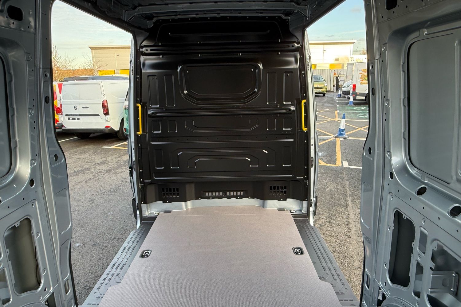 Used Volkswagen Crafter 2025 for sale - 76576292: Photo 45