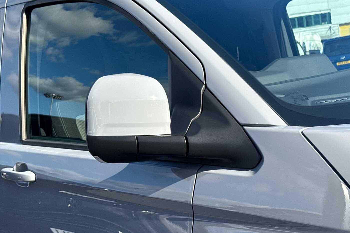 Used Volkswagen Transporter 2025 for sale - 77355401: Photo 24