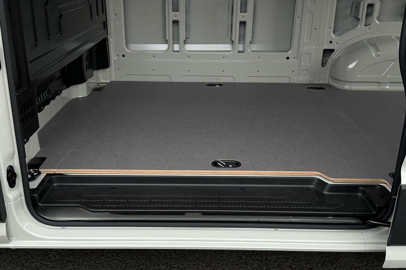 Used Volkswagen Crafter 2025 for sale - 76855047: Photo 46