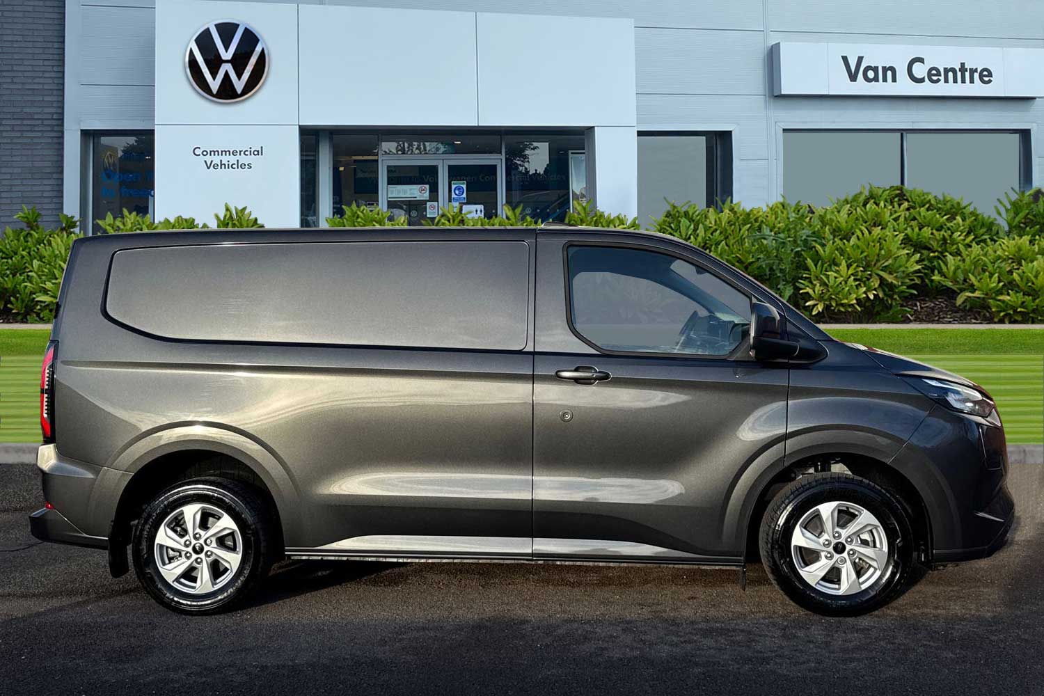 Used Ford E-Transit 2024 for sale - 77361746: Photo 3