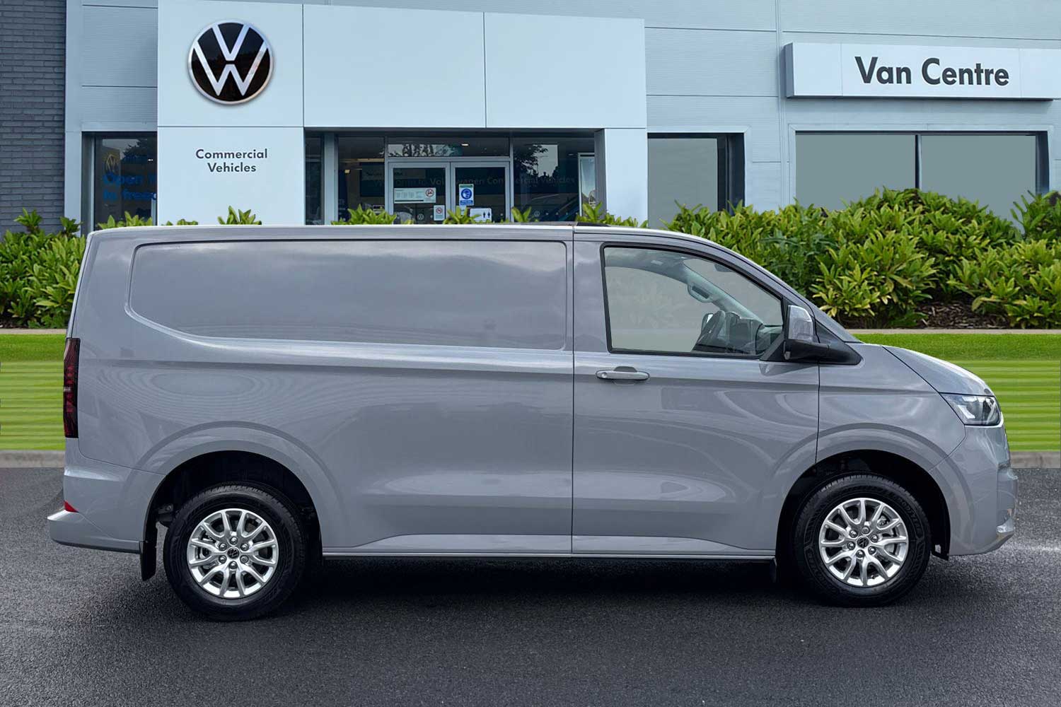 Used Volkswagen Transporter 2025 for sale - 77179128: Photo 3