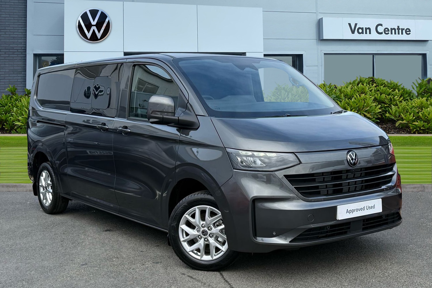 Used Volkswagen Transporter 2025 for sale - 77728792: Photo 1