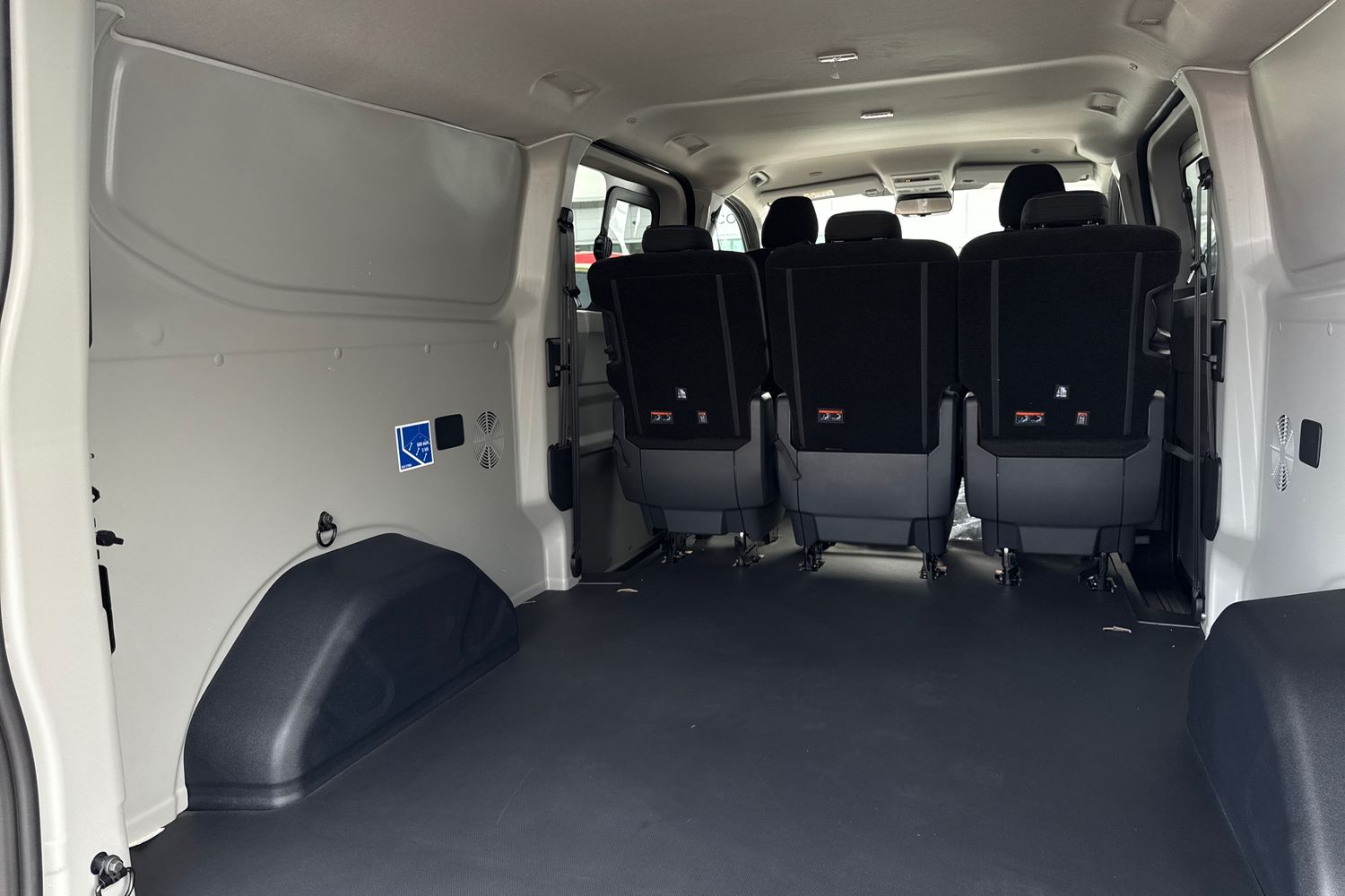 Used Volkswagen Transporter 2025 for sale - 77728792: Photo 41