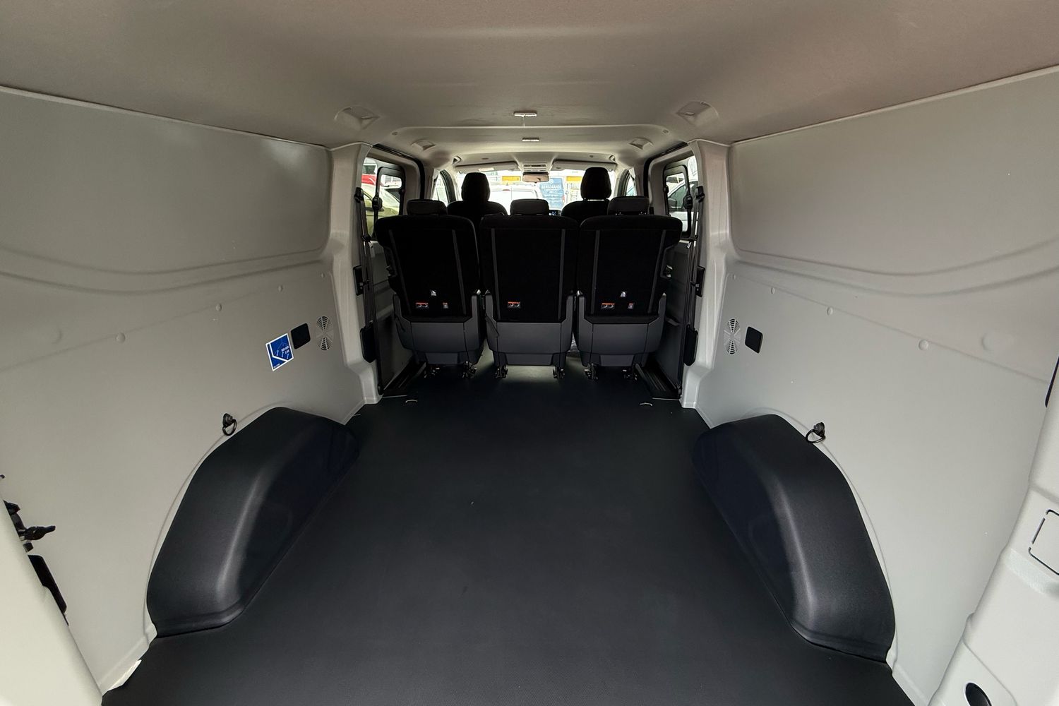 Used Volkswagen Transporter 2025 for sale - 77728792: Photo 42