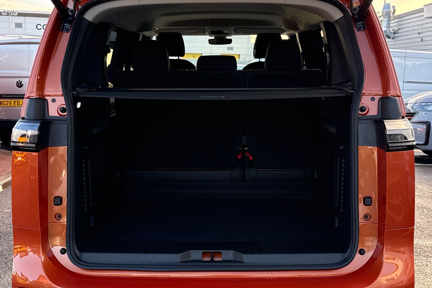 Used Volkswagen ID.Buzz 2025 for sale - 76902582: Photo 9