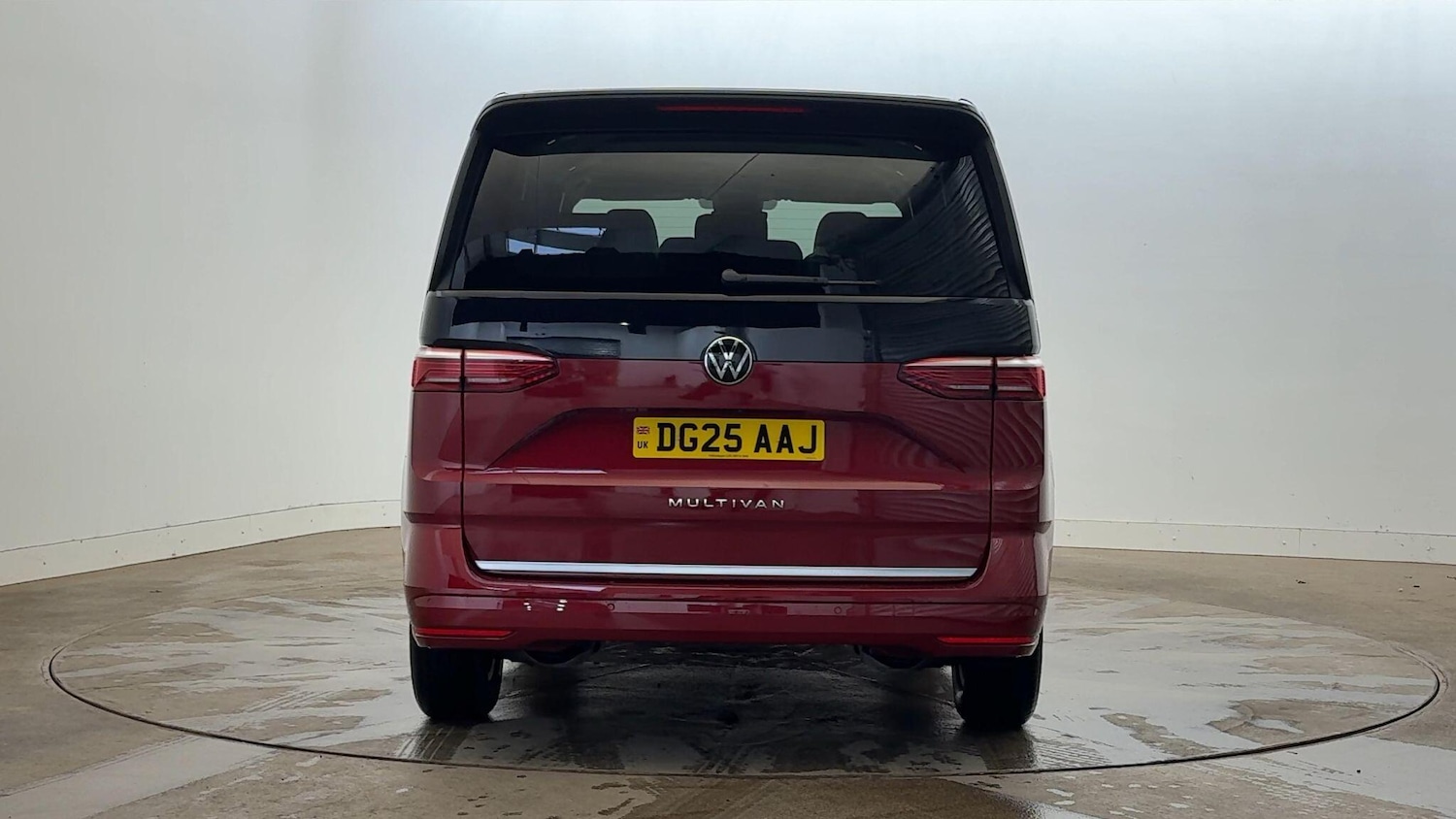 Used Volkswagen Multivan 2025 for sale - 76374685: Photo 8