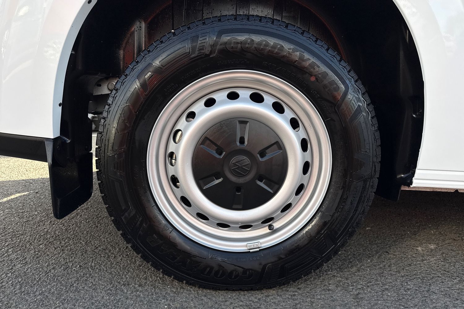 Used Volkswagen Transporter 2025 for sale - 77842960: Photo 10