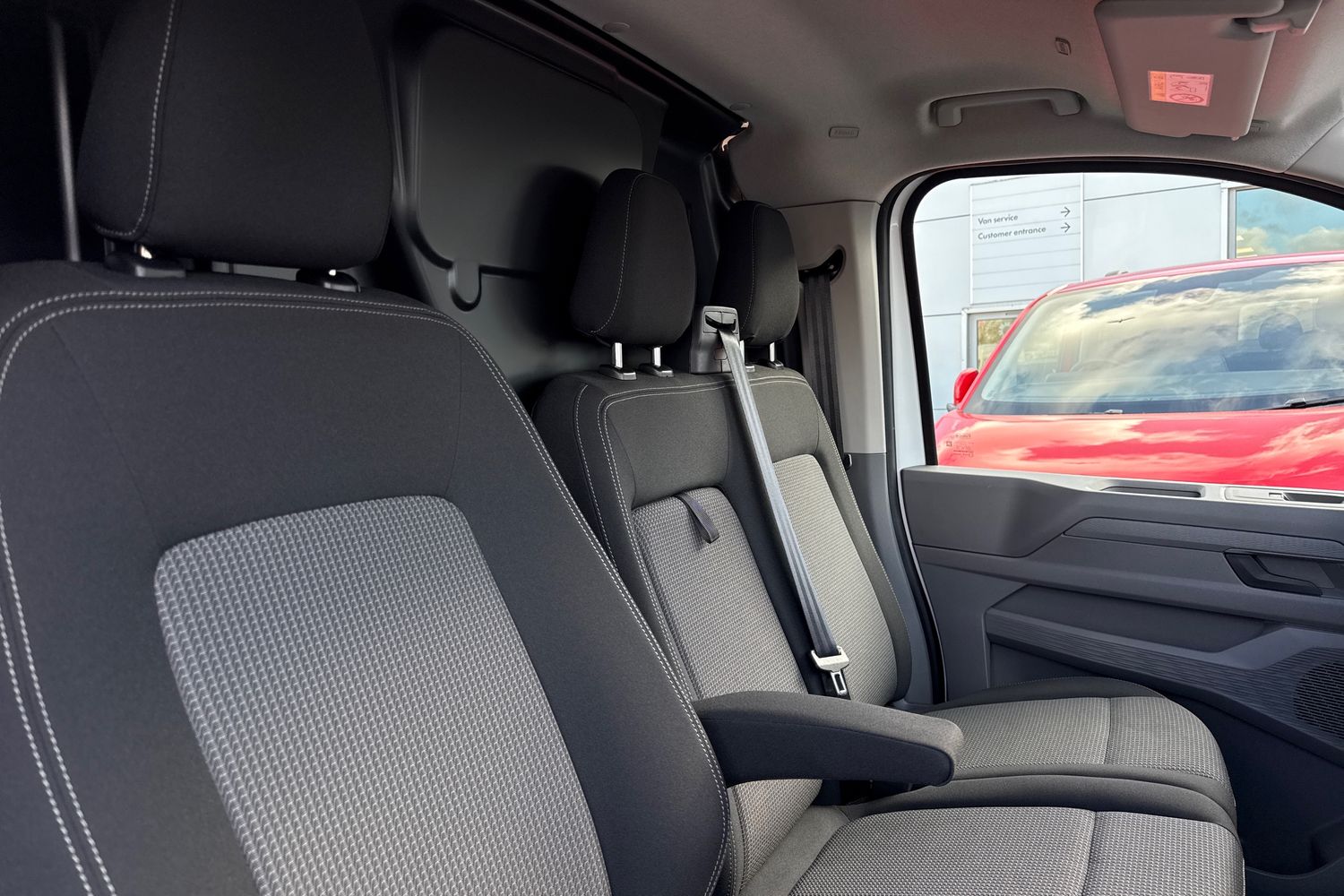 Used Volkswagen Transporter 2025 for sale - 77842960: Photo 23