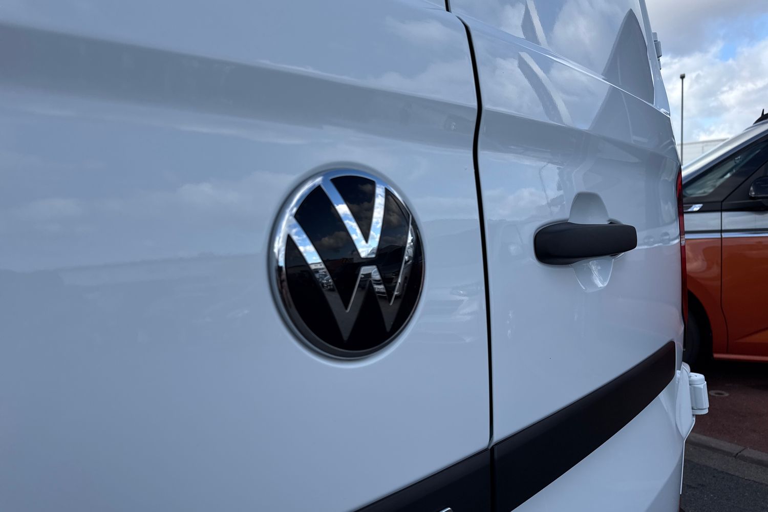 Used Volkswagen Transporter 2025 for sale - 77842960: Photo 29