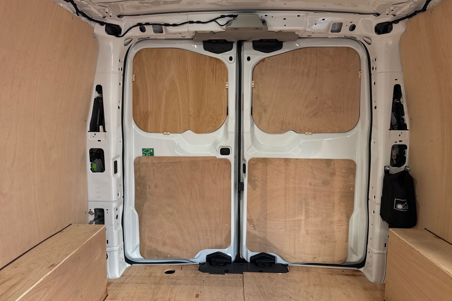 Used Volkswagen Transporter 2025 for sale - 77842960: Photo 47