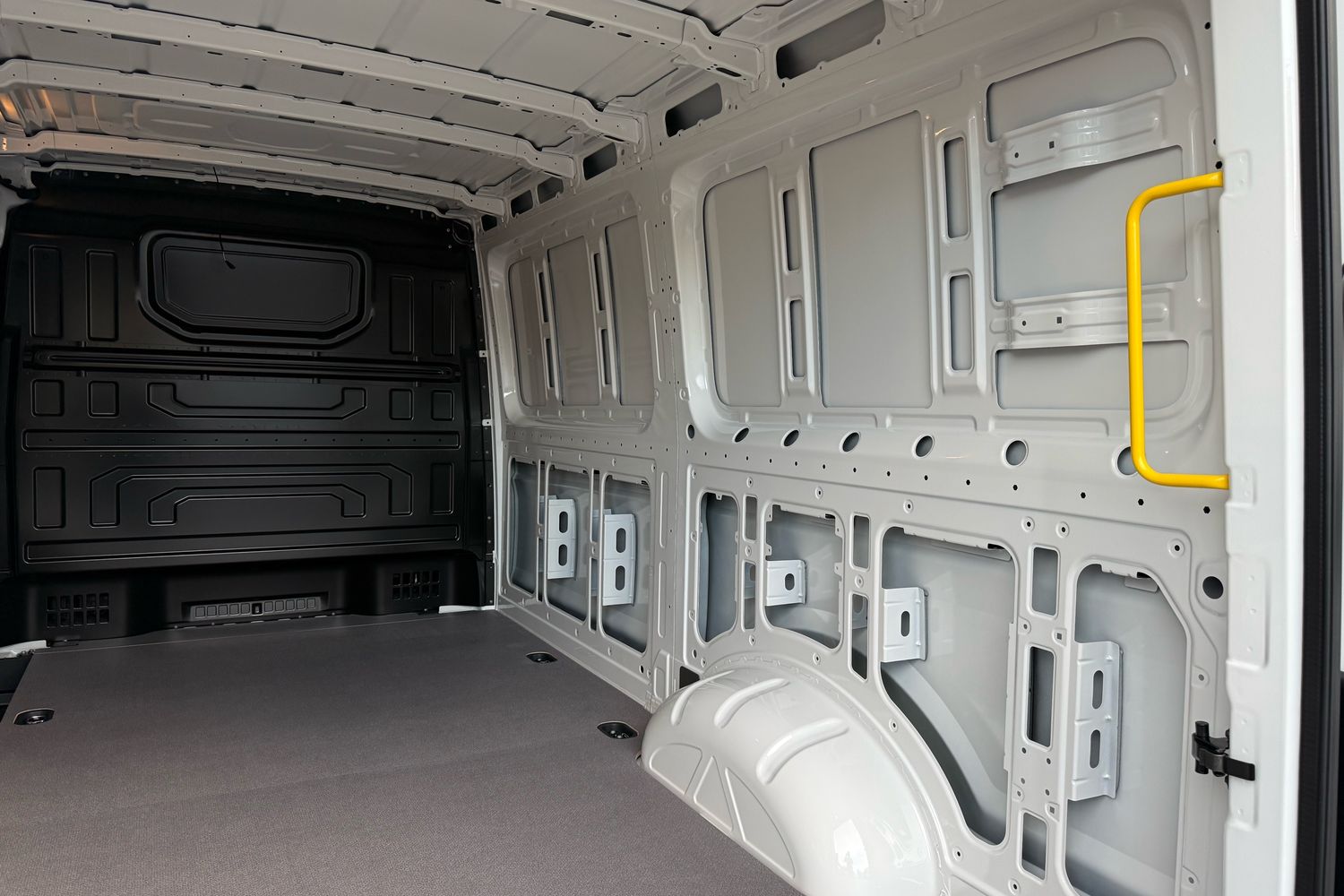 Used Volkswagen Crafter 2025 for sale - 77117855: Photo 42