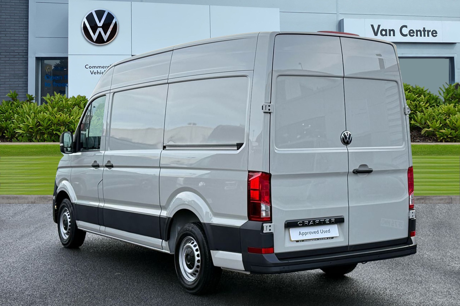 Used Volkswagen Crafter 2025 for sale - 76844634: Photo 2