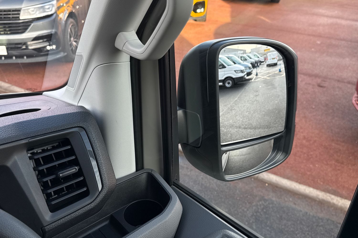 Used Volkswagen Crafter 2025 for sale - 76844634: Photo 20